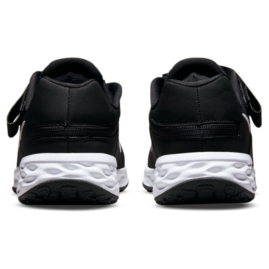 Nike Revolution 6 FlyEase (GS) Nike Revolution 6 FlyEase (GS)
